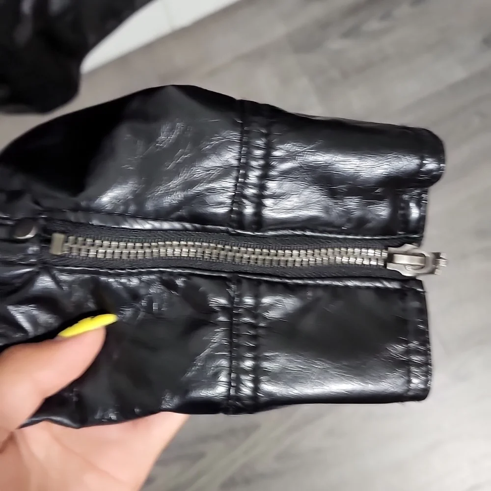 Winter jacket - Picture 5 of 6